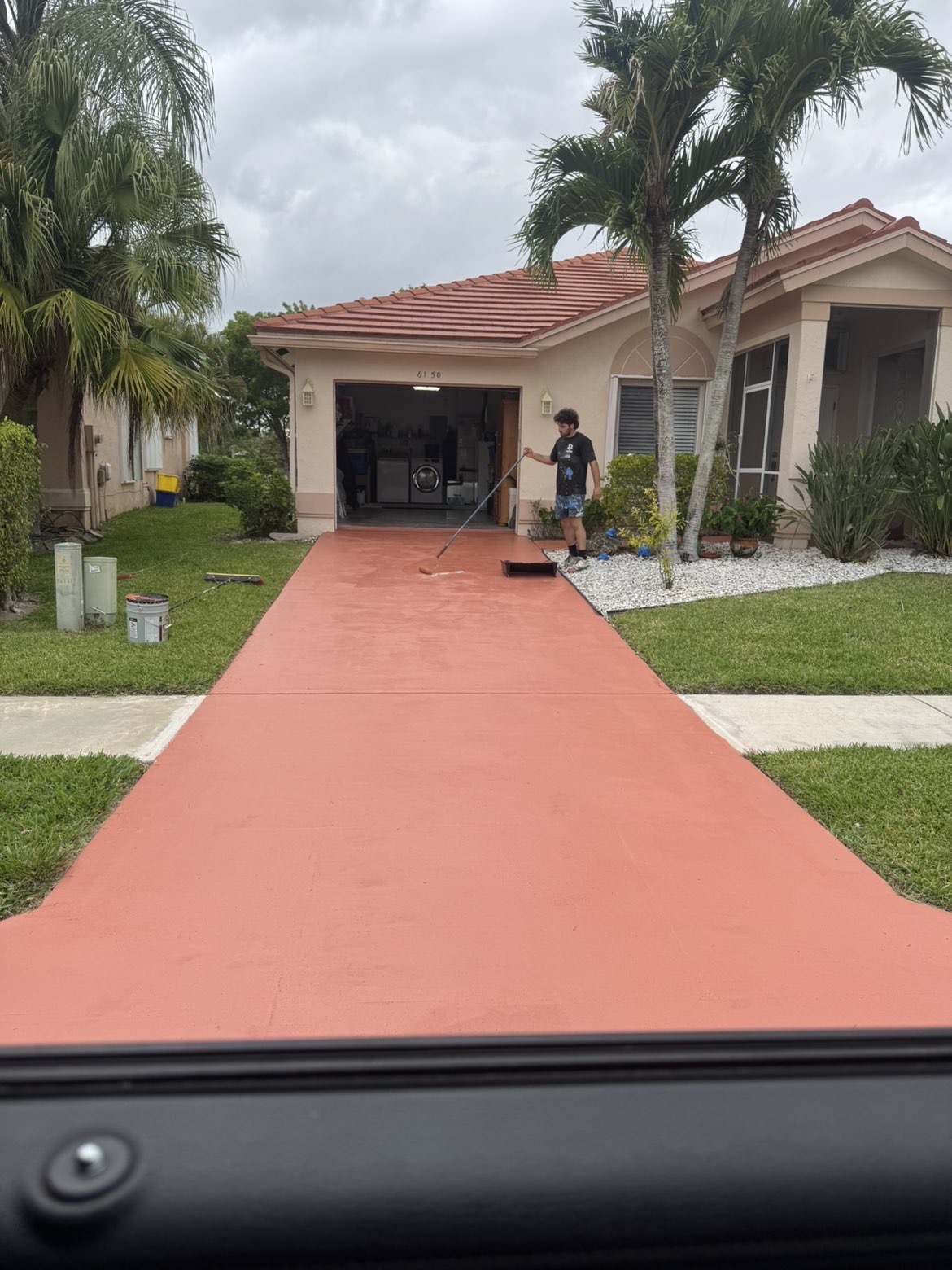 Finished Driveway Coating · Lake Worth